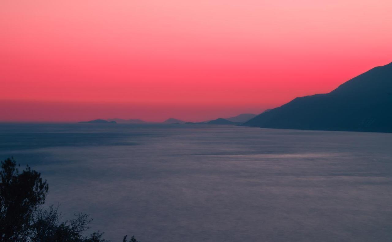 Guemues Yazar Hotel Kaş Zewnętrze zdjęcie